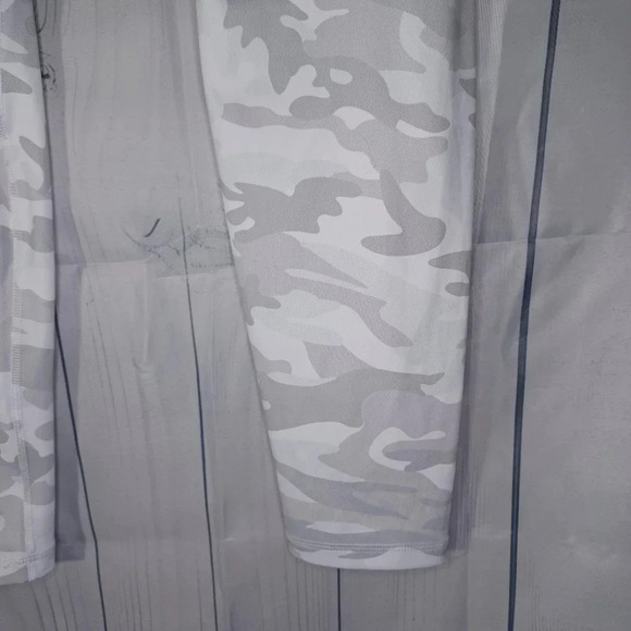 Ododos crosswaist athletic gray camo leggings - Picture 7 of 9